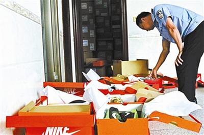 海淘名牌卻買來山寨貨:莆田高仿鞋物流造假虛構(gòu)海外發(fā)貨地(組圖)